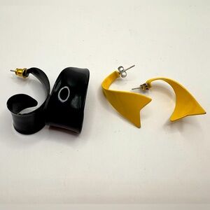Vintage Abstract Hoop Earrings Black & Yellow Enamel Statement Bold 80s